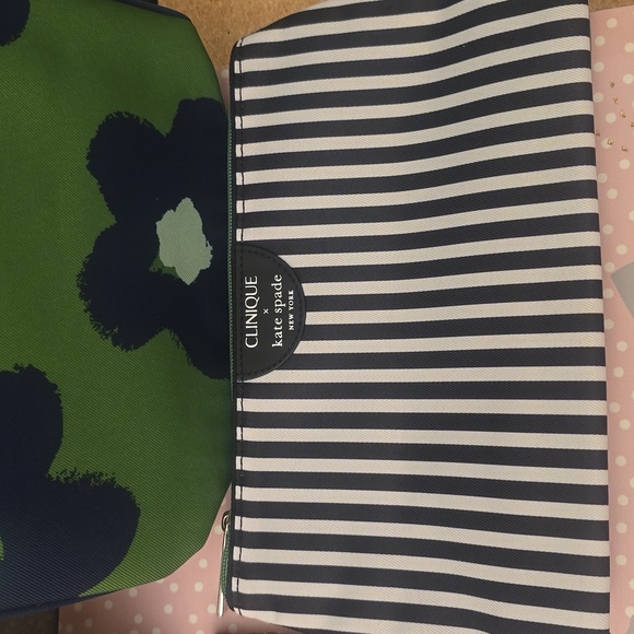 4 Clinique x Kate Spade Large Cosmetic Bags New - Picture 5 of 7
